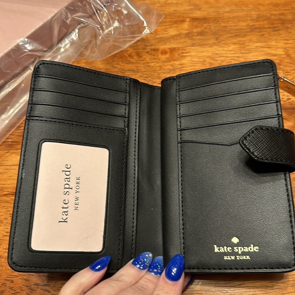 Kate Spade “Staci Saffiano Leather” Medium Black purse and wallet set - Picture 7 of 14